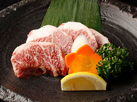 上カルビ